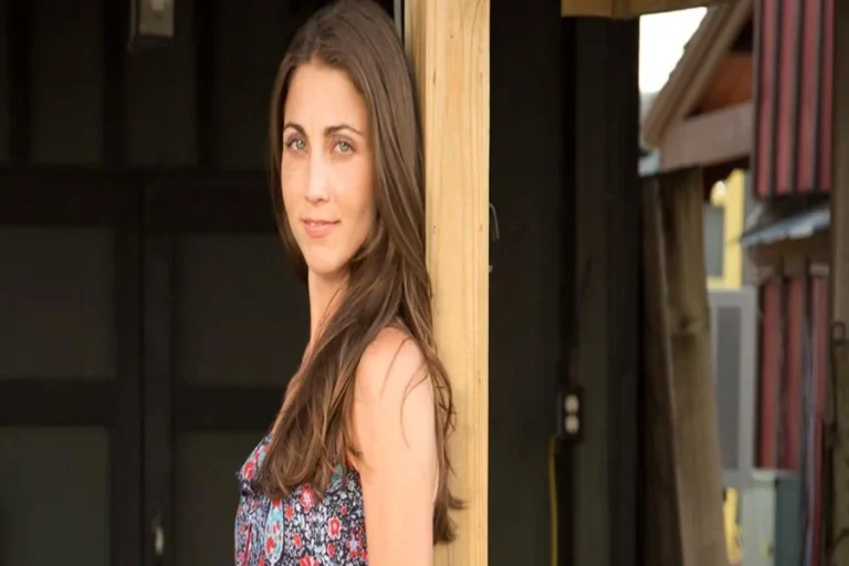 Married Mary Padian Net Worth 2019